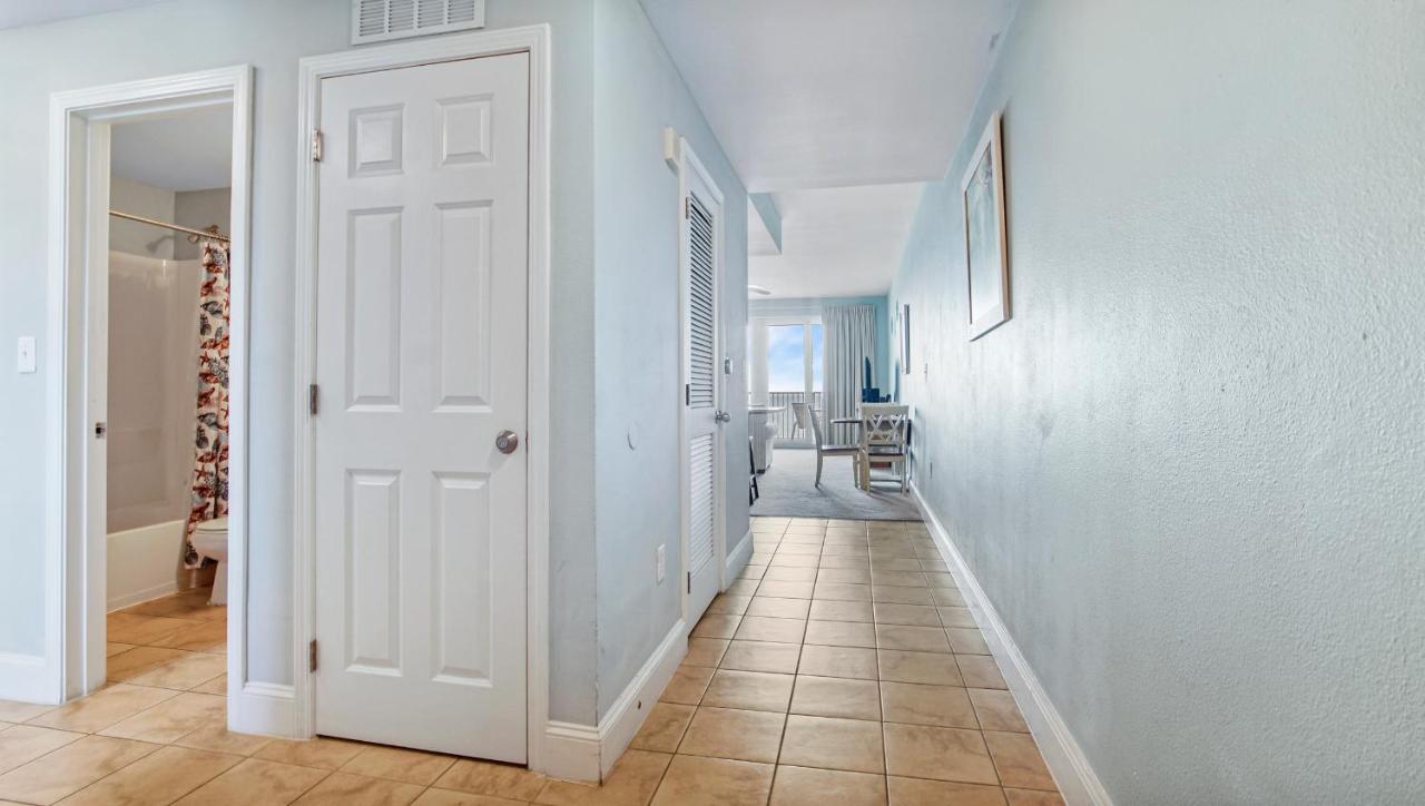 Nautical Breeze At Laketown Wharf #1911 By Nautical Holiday home