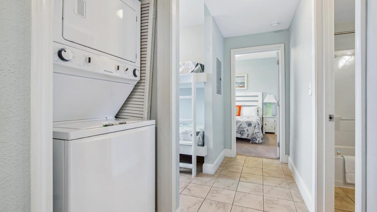 Nautical Breeze At Laketown Wharf #1911 By Nautical Holiday home *
