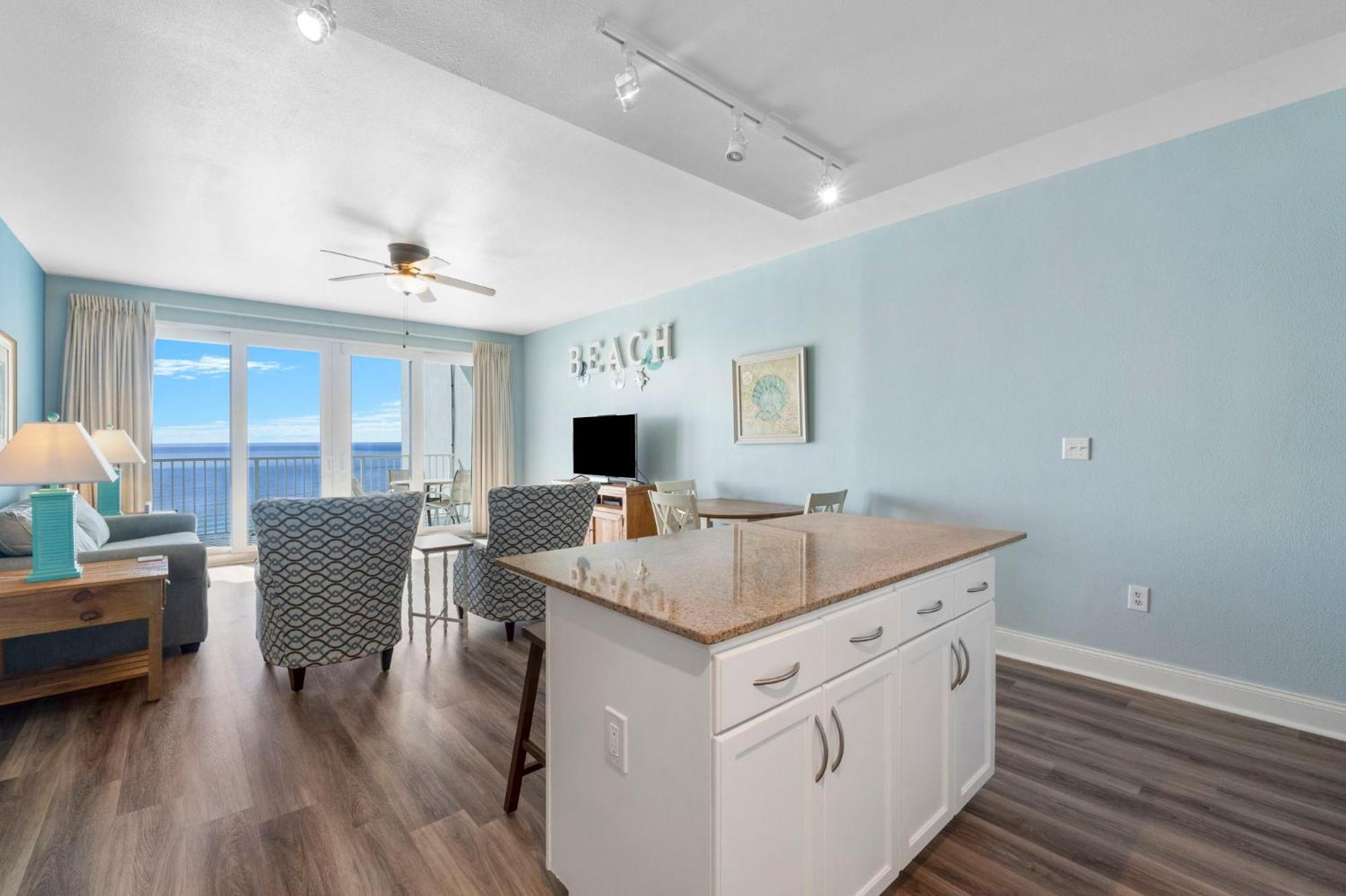 Nautical Breeze At Laketown Wharf #1911 By Nautical Holiday home Panama City Beach